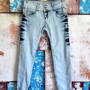 Women's VIP Jeans 3 Button Closure Denim Pants SIZE 11/12 Light Wash